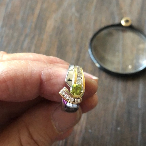 CZ diamond & green two tone ring Thailand - Picture 5 of 16